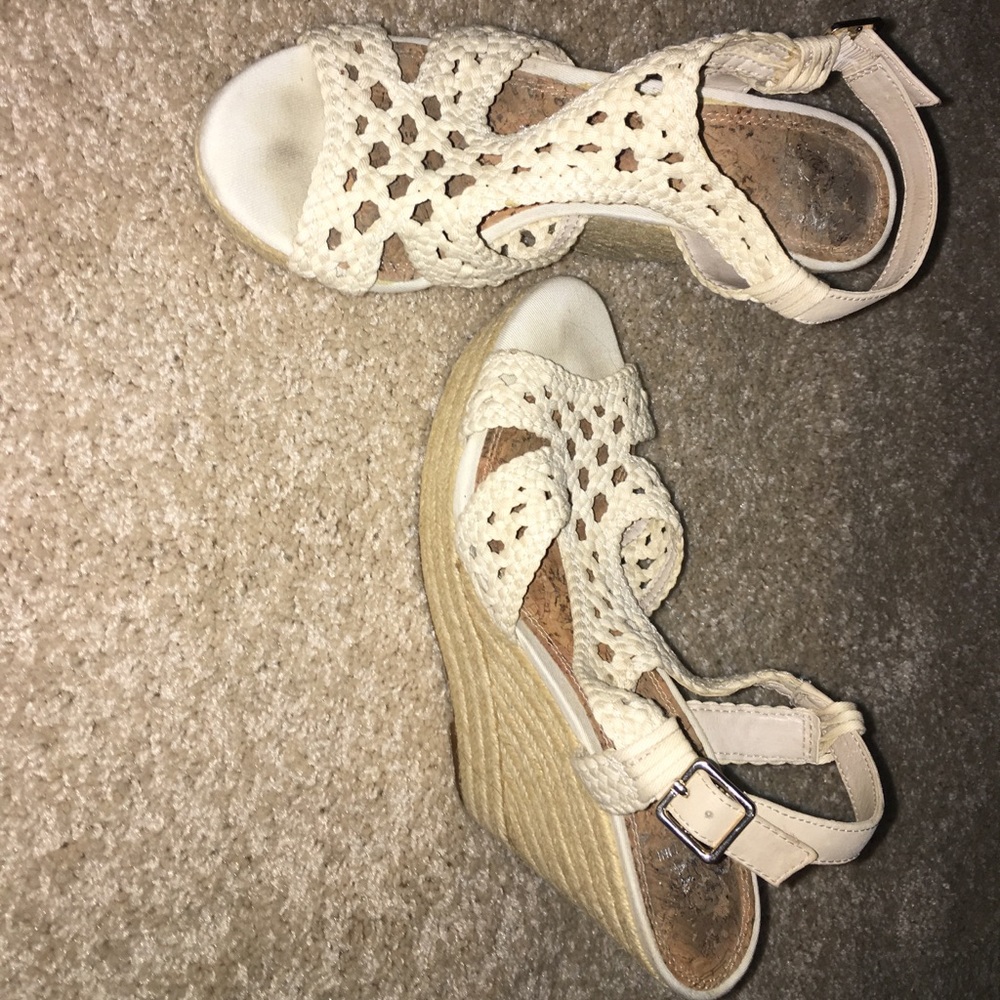 Gianni Bini wedges